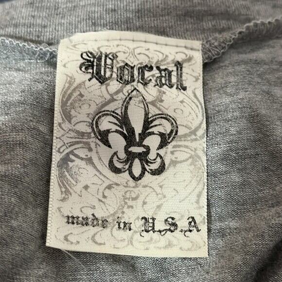 Vocal Tee Shirt Top Womens Small Gray Embellished Studded Stretch Western Grunge - Picture 9 of 11